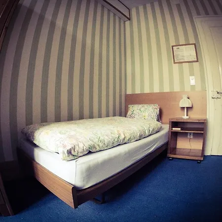 Basicrooms Hotel 2*