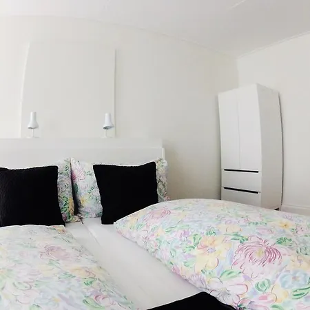 Basicrooms 2*