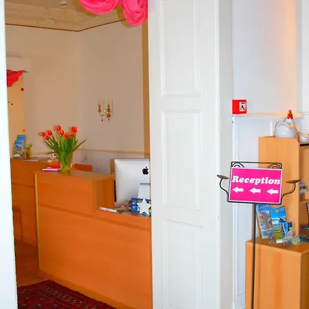Hotel Basicrooms