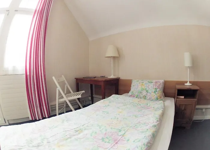 Basicrooms Hotel Unterseen