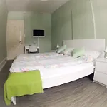 Szálloda Basicrooms Unterseen