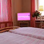 Basicrooms Szálloda Unterseen