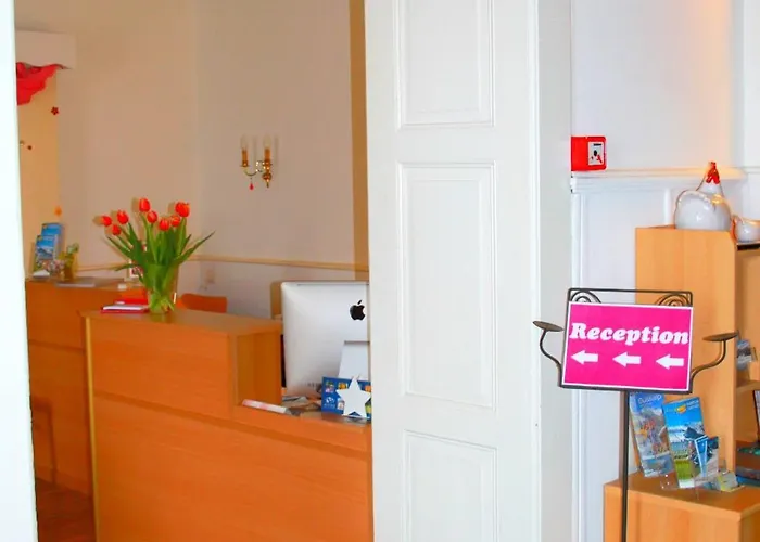 فندق Basicrooms